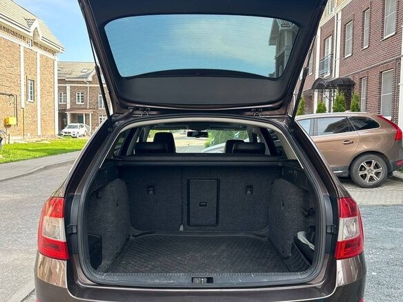 2014 Skoda Octavia III (A7), коричневый, 1500000 рублей - вид 11