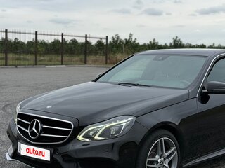 2013 Mercedes-Benz E-Класс 200 IV (W212, S212, C207) Рестайлинг, чёрный, 1890000 рублей, вид 2