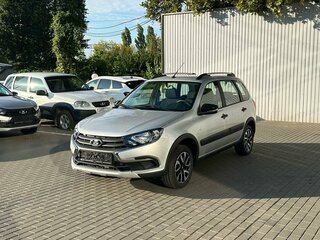 2026 Lada (ВАЗ) Granta Cross I Рестайлинг, серебристый, 1211000 рублей, вид 3