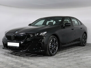 2025 BMW 5 серии Long 530Li xDrive VIII (G60/G61/G68), чёрный, 8550000 рублей, вид 1