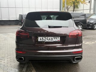 2017 Porsche Cayenne II Рестайлинг (958), коричневый, 4200000 рублей, вид 5