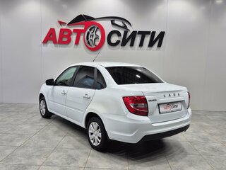 2023 Lada (ВАЗ) Granta I Рестайлинг, белый, 785000 рублей, вид 5