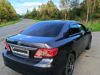 2010 Toyota Corolla X (E140, E150) Рестайлинг, серый, 930000 рублей, вид 4