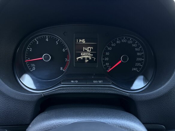 2016 Volkswagen Polo V Рестайлинг, белый, 920000 рублей - вид 8