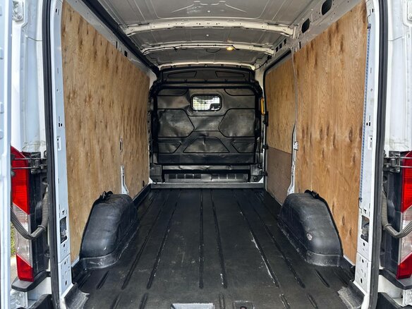 2021 Ford Transit, белый, 2200000 рублей - вид 10
