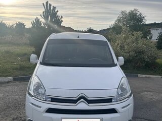 2012 Citroen Berlingo II Рестайлинг, белый, 820000 рублей, вид 2