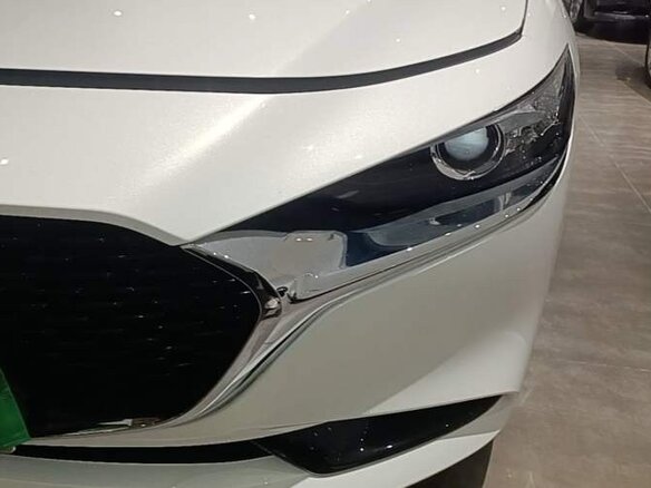 2019 Mazda 3 Axela III (BM) Рестайлинг, белый, 1850000 рублей - вид 11