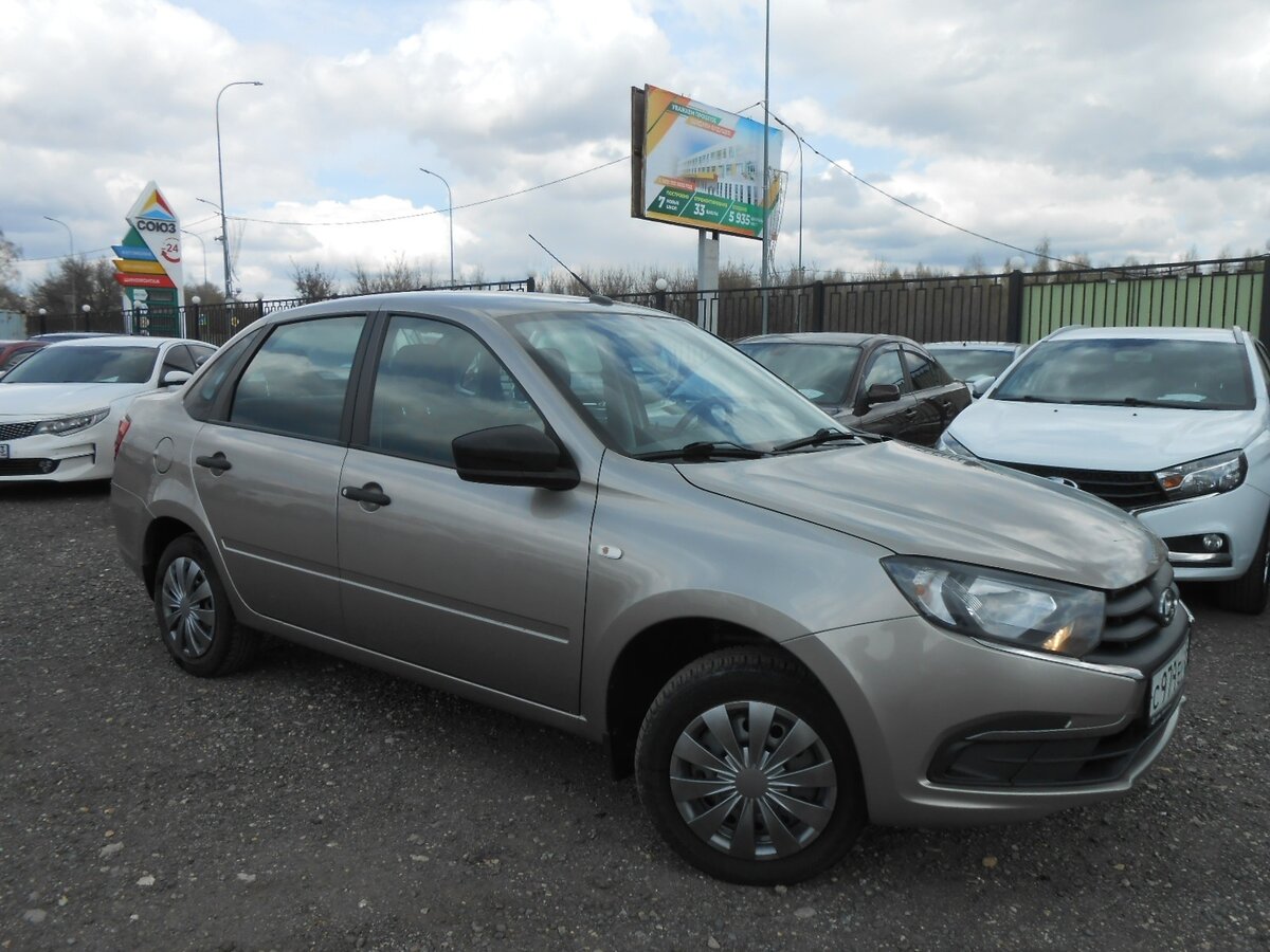Открыть фотографии: Lada (ВАЗ) Granta I Рестайлинг