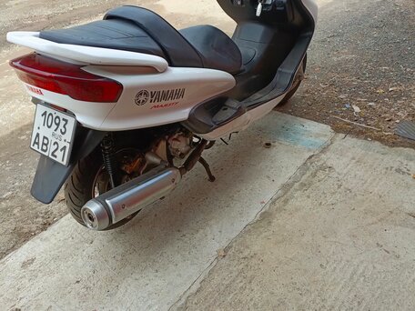 2000 Yamaha Majesty 250, белый, 160000 рублей, вид 5