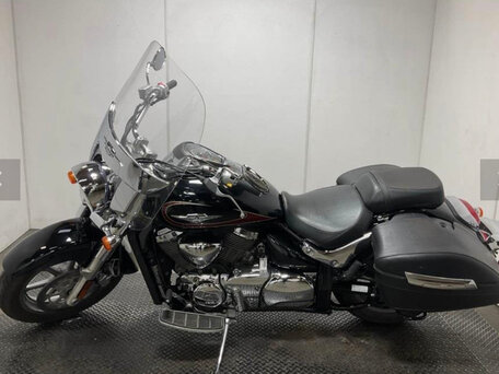 2017 Suzuki Boulevard C90, чёрный, 890000 рублей, вид 3