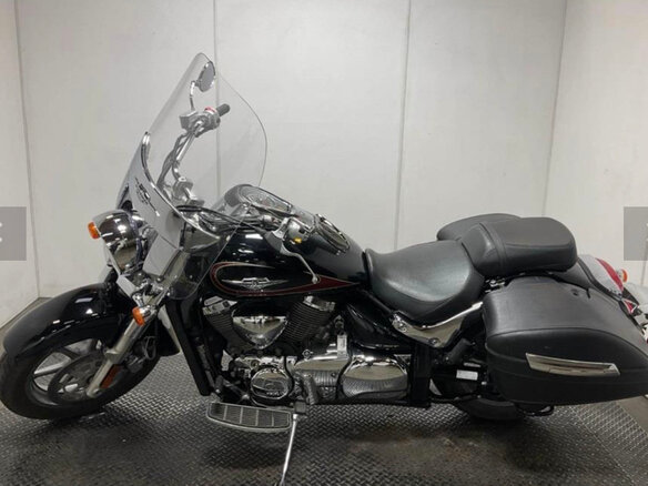 2017 Suzuki Boulevard C90, чёрный, 890000 рублей - вид 2