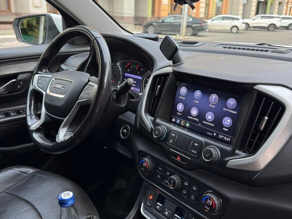 2019 GMC Terrain II, белый, 2300000 рублей - вид 5