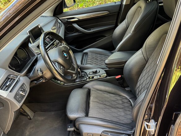 2019 BMW X1 18d sDrive II (F48), коричневый, 2150000 рублей - вид 12