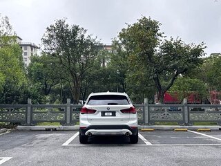 2022 BMW X1 Long 20Li sDrive II (F48) Рестайлинг, белый, 2300000 рублей, вид 5