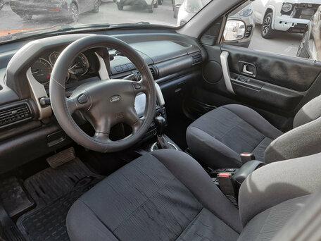 2004 Land Rover Freelander I Рестайлинг, красный, 528000 рублей, вид 4
