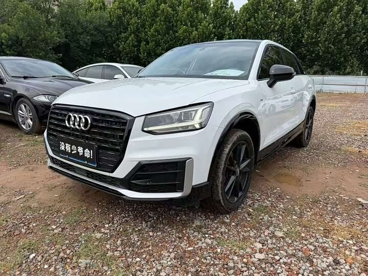 Открыть фотографии: Audi Q2 I