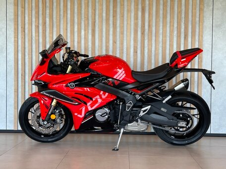 2026 Voge RR660S, красный, 794000 рублей, вид 5
