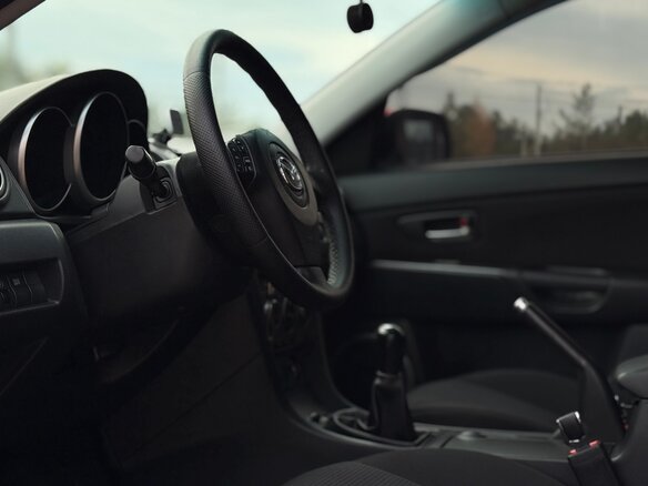 2006 Mazda 3 I (BK) Рестайлинг, красный, 550000 рублей - вид 7