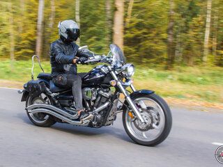 2012 Yamaha XV 1900, фиолетовый, 802026 рублей, вид 2