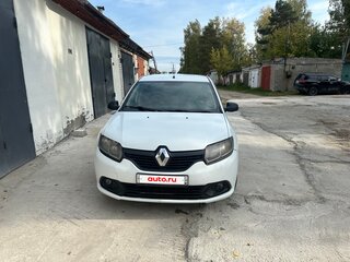 2017 Renault Logan II, белый, 360000 рублей, вид 1