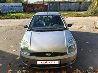 2003 Ford Fiesta Mk5, серебристый, 270000 рублей, вид 1