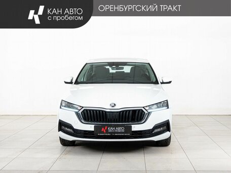 2020 Skoda Octavia IV (A8), белый, 2220000 рублей, вид 2