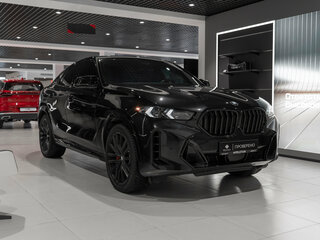 2023 BMW X6 40i III (G06) Рестайлинг, чёрный, 11000000 рублей, вид 2