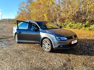 2012 Volkswagen Jetta VI, серый, 1150000 рублей, вид 3