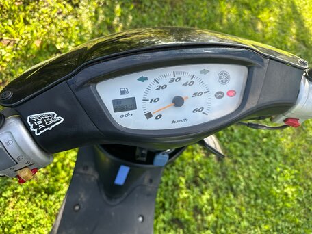 2005 Yamaha Jog, чёрный, 90000 рублей, вид 4