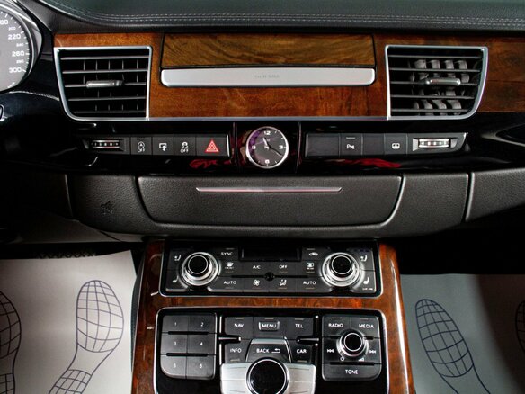 2015 Audi A8 Long III (D4) Рестайлинг, чёрный, 2629000 рублей - вид 12