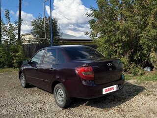2014 Lada (ВАЗ) Granta I, красный, 280000 рублей, вид 4