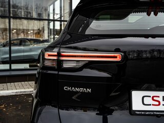 2025 Changan UNI-S I, чёрный, 3179900 рублей, вид 4