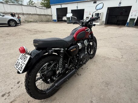 2013 Kawasaki W 800, красный, 600000 рублей, вид 2