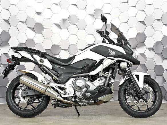 2012 Honda NC 700X, белый - вид 2