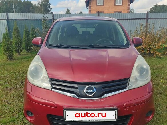 2010 Nissan Note I Рестайлинг, красный, 690000 рублей - вид 1