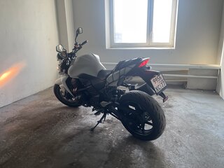 2013 Kawasaki Z 750, белый, 550000 рублей, вид 4