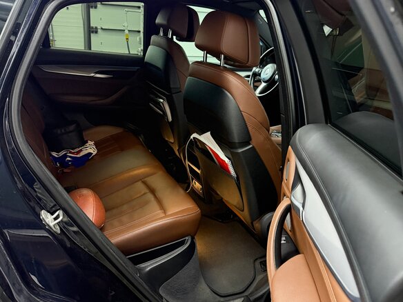 2017 BMW X6 40d II (F16), синий, 4100000 рублей - вид 14
