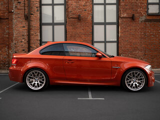 2012 BMW 1M I (E82), оранжевый, 6290000 рублей, вид 4