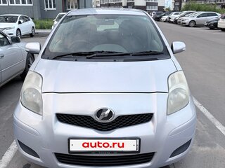 2009 Toyota Vitz II (XP90), голубой, 500000 рублей, вид 1