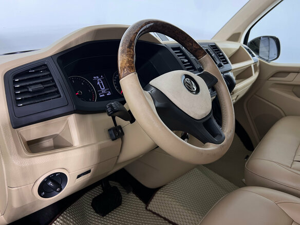 2018 Volkswagen Multivan T6, чёрный, 4200000 рублей - вид 8