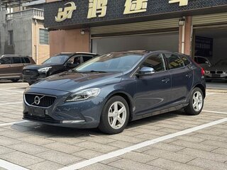 2017 Volvo V40 II Рестайлинг, синий, 1300000 рублей, вид 2