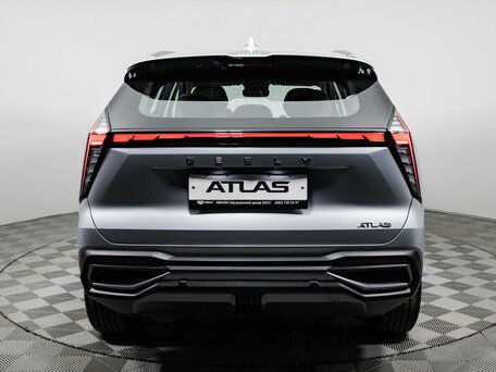 2026 Geely Atlas II, серебристый, 4128555 рублей, вид 4