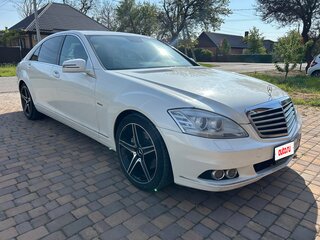 2011 Mercedes-Benz S-Класс 350 Long V (W221) Рестайлинг, белый, 2200000 рублей, вид 2
