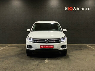 2012 Volkswagen Tiguan I Рестайлинг, белый, 1515000 рублей, вид 2