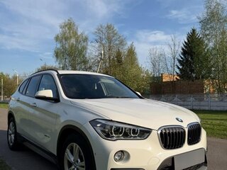 2018 BMW X1 18i sDrive II (F48), белый, 1623000 рублей, вид 1