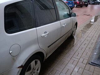 2008 Ford C-MAX I Рестайлинг, серебристый, 237000 рублей, вид 3