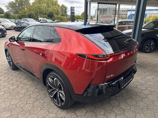 2026 Mazda CX-6e, красный, 8588000 рублей, вид 4