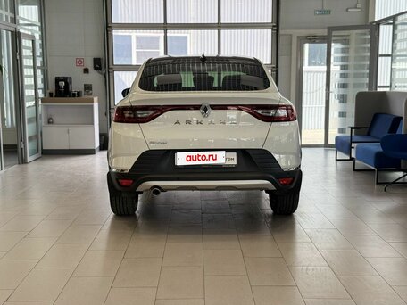 2019 Renault Arkana I, белый, 1700000 рублей, вид 3