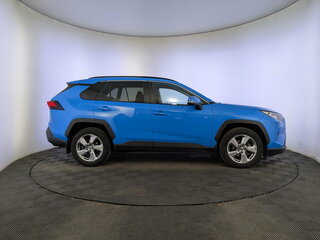 2019 Toyota RAV4 V (XA50), голубой, 2255000 рублей, вид 4
