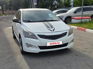 2014 Hyundai Solaris I Рестайлинг, белый, 360000 рублей, вид 1